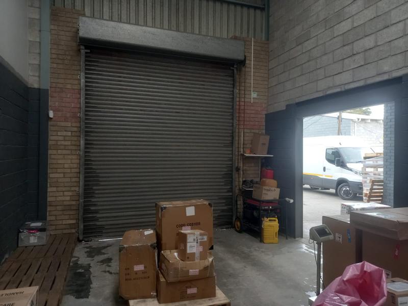 To Let commercial Property for Rent in Walmer Eastern Cape